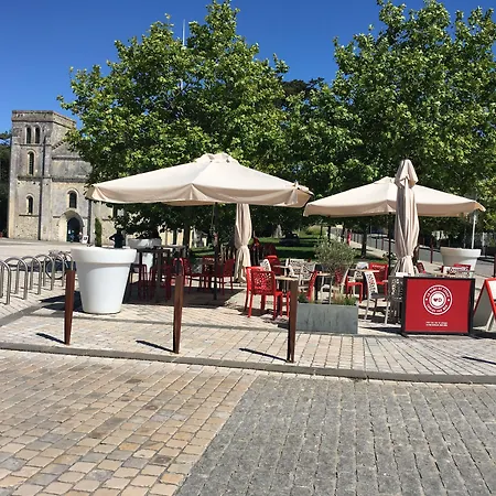 Hotel La Dame De Coeur