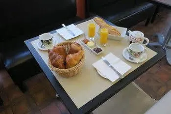 La Dame De Coeur Hotel 2*